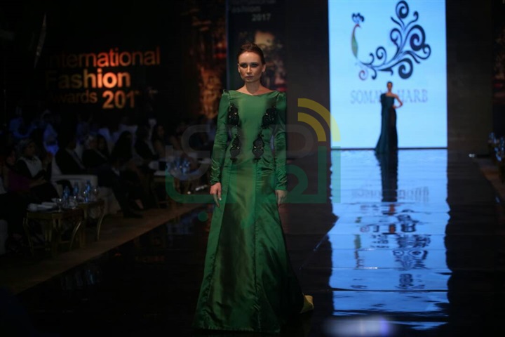 بالصور .. ديفيليه تحت عنوان "International Fashion Awords" بحضور نجوم الفن والمجتمع بالصور .. ديفيليه تحت عنوان "International Fashion Awords" بحضور نجوم الفن والمجتمع