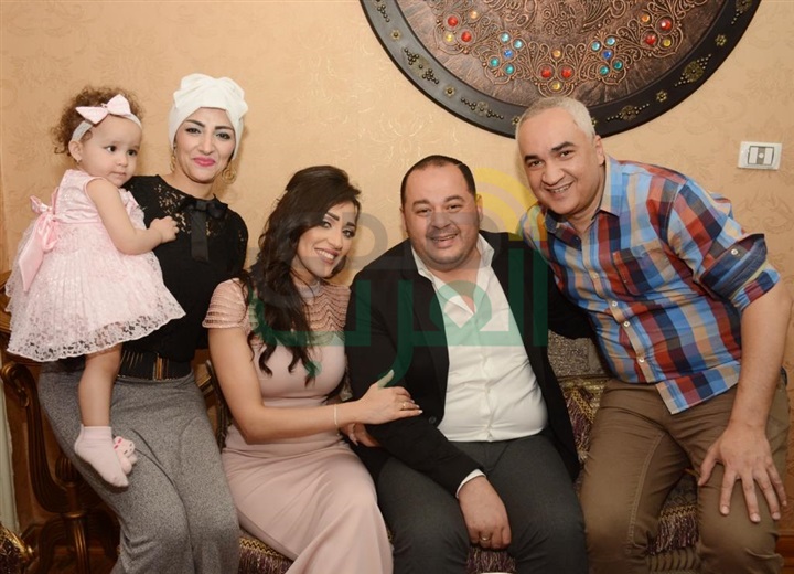 بالصور.. المخرج إسماعيل فاروق يحتفل بخطوبته على "أمل الشافعي" بالصور.. المخرج إسماعيل فاروق يحتفل بخطوبته على "أمل الشافعي"