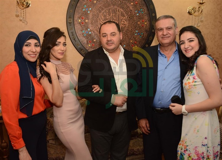 بالصور.. المخرج إسماعيل فاروق يحتفل بخطوبته على "أمل الشافعي" بالصور.. المخرج إسماعيل فاروق يحتفل بخطوبته على "أمل الشافعي"