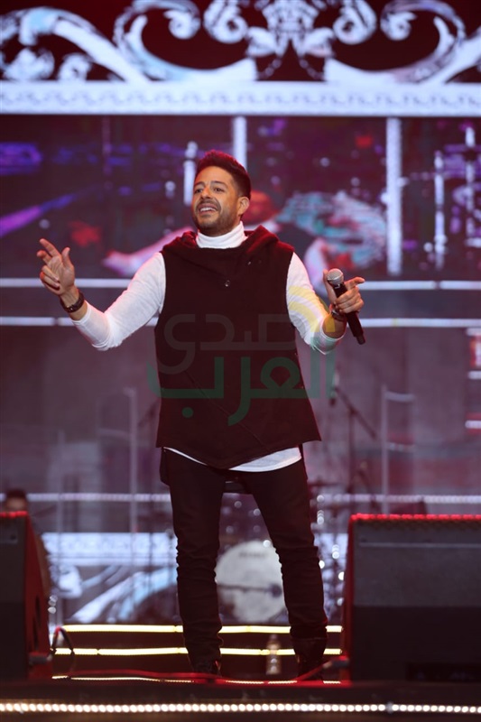 بالصور.. حماقي يشعل أجواء الجامعة الأمريكية بأروع الأغاني بالصور.. حماقي يشعل أجواء الجامعة الأمريكية بأروع الأغاني