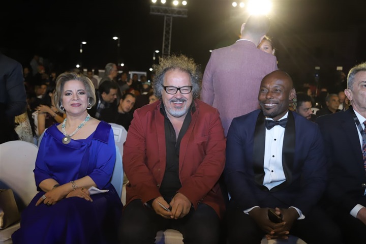 مهرجان الاقصر للسينما الافريقية يفتتح دورته التاسعة بتكريم جيمي لوي وزينة وعمرو عبد الجليل مهرجان الاقصر للسينما الافريقية يفتتح دورته التاسعة بتكريم جيمي لوي وزينة وعمرو عبد الجليل