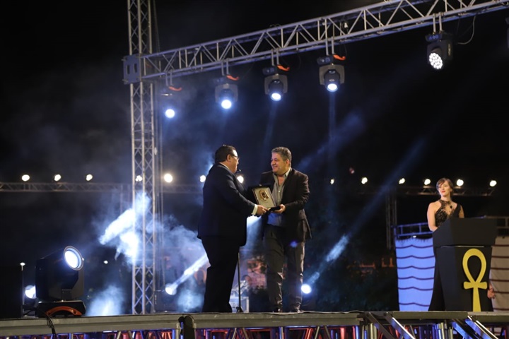 مهرجان الاقصر للسينما الافريقية يفتتح دورته التاسعة بتكريم جيمي لوي وزينة وعمرو عبد الجليل مهرجان الاقصر للسينما الافريقية يفتتح دورته التاسعة بتكريم جيمي لوي وزينة وعمرو عبد الجليل