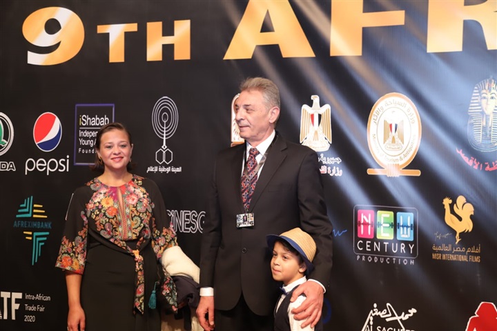 مهرجان الاقصر للسينما الافريقية يفتتح دورته التاسعة بتكريم جيمي لوي وزينة وعمرو عبد الجليل مهرجان الاقصر للسينما الافريقية يفتتح دورته التاسعة بتكريم جيمي لوي وزينة وعمرو عبد الجليل