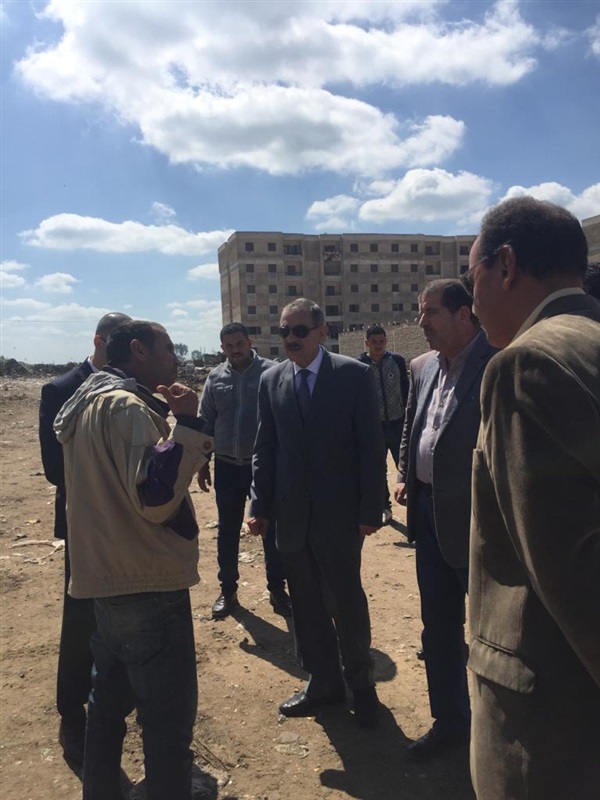 بالصور.. محافظ كفر الشيخ ونائبه يتفقدان عددا من المنشآت الخدمية  