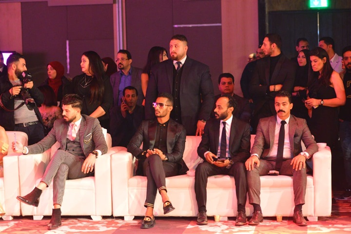 بالصور.. تكريم رمضان فى حفل international fashion awards 2020