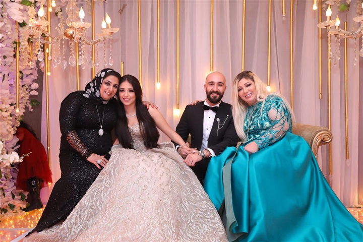 بالصور.. حجازي متقال وسعد الصغير يحيون خطوبة "جنة وحسين" بحضور صفوة المجتمع بالصور.. حجازي متقال وسعد الصغير يحيون خطوبة "جنة وحسين" بحضور صفوة المجتمع