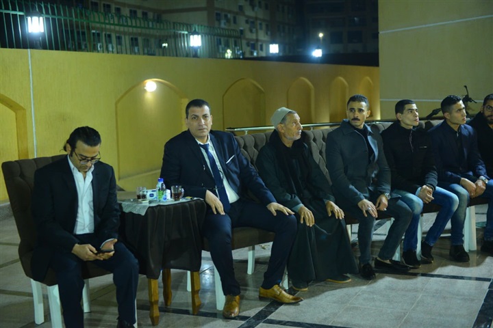 بالصور.. بدء عزاء والد أحمد عزمي بحدائق الأهرام بالصور.. بدء عزاء والد أحمد عزمي بحدائق الأهرام