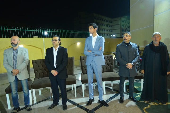 بالصور.. بدء عزاء والد أحمد عزمي بحدائق الأهرام بالصور.. بدء عزاء والد أحمد عزمي بحدائق الأهرام