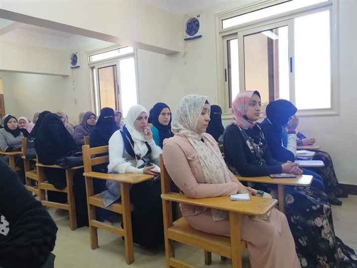 بالصور.. احتفالًا باليوم العالمي للمرأة.. رياضة كفر الشيخ تنظم ندوة عن "التوعية الصحية للفتيات"