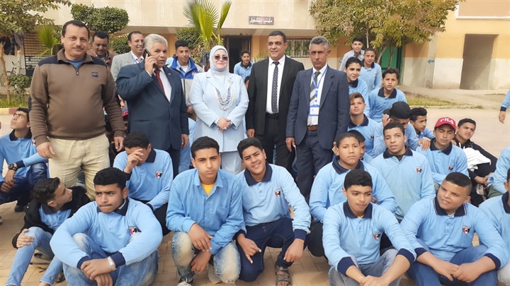 بالصور .. عروض عسكرية لطلاب مدارس كفر الشيخ إحتفالًا بيوم الشهيد