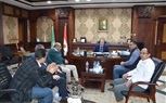 محافظ المنيا يبحث مع وفد الغرفة التجارية توافر السلع وضبط الأسعار