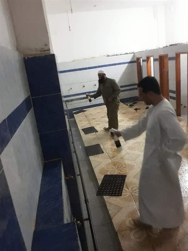 بالصور.. تطهير المساجد ضد فيروس كورونا في كفر الشيخ
