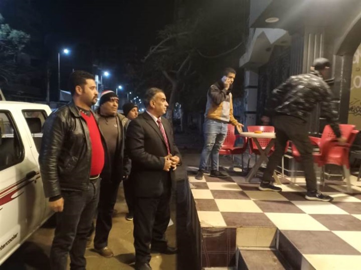 بالصور.. الأجهزة التنفيذية وقوات الأمن بالشرقية تشن حملات على المطاعم والمقاهي