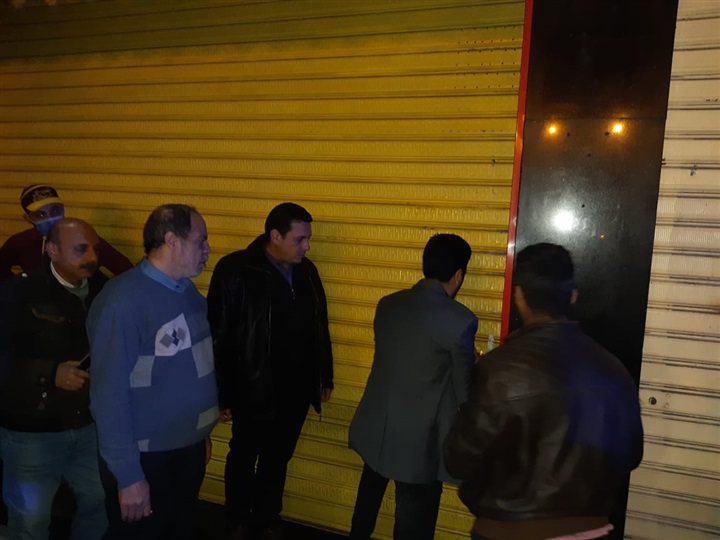 حي وسط يشن حملة مكبرة بالتنسيق مع أقسام الشرطة الواقعة بنطاق الحي  تسفر عن اغلاق عدد ١٥ منشأة متنوعة