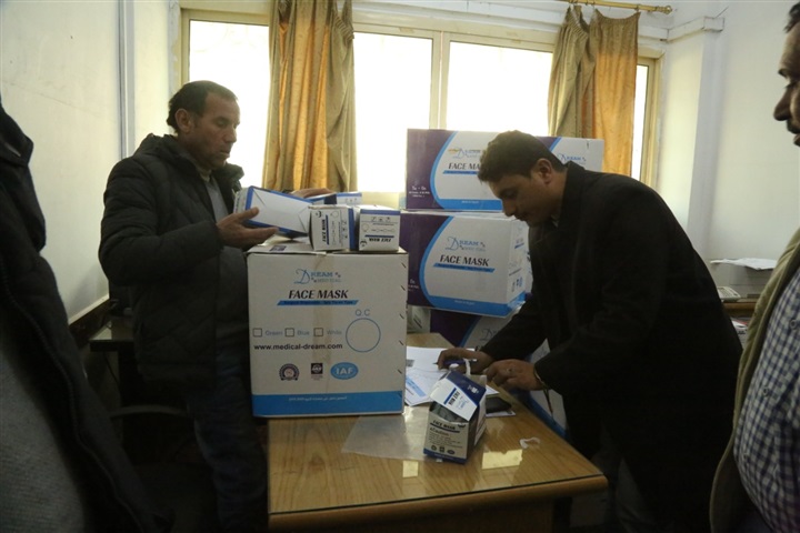 بالصور.. "محافظة آمنة".. مبادرة لتوفير المستلزمات للمستشفيات وعمال النظافة بكفر الشيخ