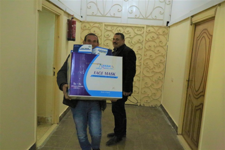 بالصور.. "محافظة آمنة".. مبادرة لتوفير المستلزمات للمستشفيات وعمال النظافة بكفر الشيخ