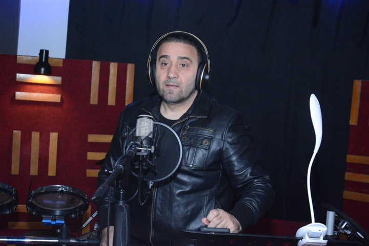 بالصور.. مجد القاسم ينتهى من تسجيل أغنية خليك في البيت بالتعاون مع روتاري هليوبوليس النزهة بالصور.. مجد القاسم ينتهى من تسجيل أغنية خليك في البيت بالتعاون مع روتاري هليوبوليس النزهة