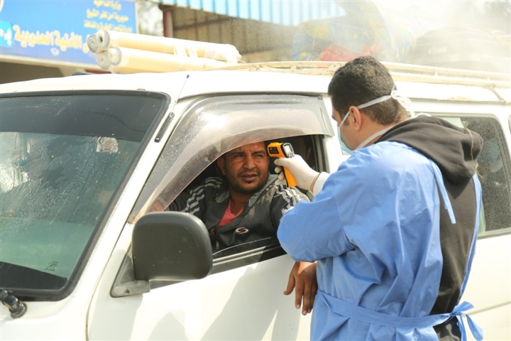 بالصور.. محافظ كفر الشيخ ونائبه يتفقدان أعمال تطهير منافذ المحافظة