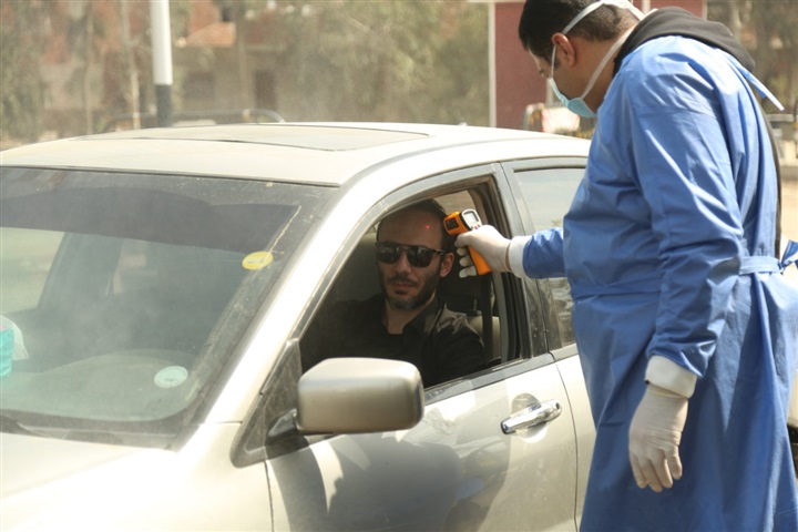 بالصور.. محافظ كفر الشيخ ونائبه يتفقدان أعمال تطهير منافذ المحافظة