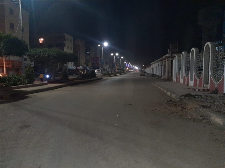 شاهد.. التزام المواطنين بحظر التجول .. وخلو كفر الشيخ من المارة والسيارات