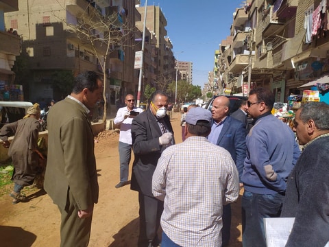 محافظ أسيوط: حملات تعقيم وتطهير مستمرة بالمراكز والأحياء وحملات تموينية لضبط الأسعار