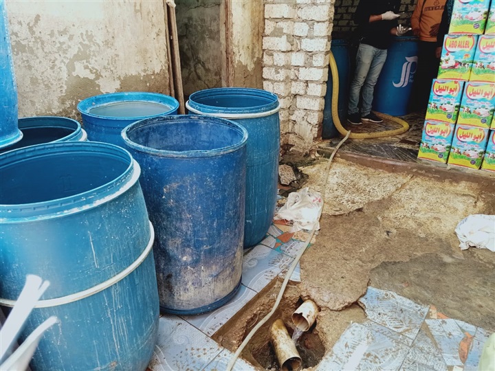غلق ٢ مصنع ألبان بأولاد صقر فى حملة مكبرة بقيادة وكيل وزارة الصحة بالشرقية 