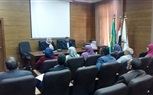 أمين عام جامعة بنها تؤكد على تحقيق الإنضباط الإداري والمالي