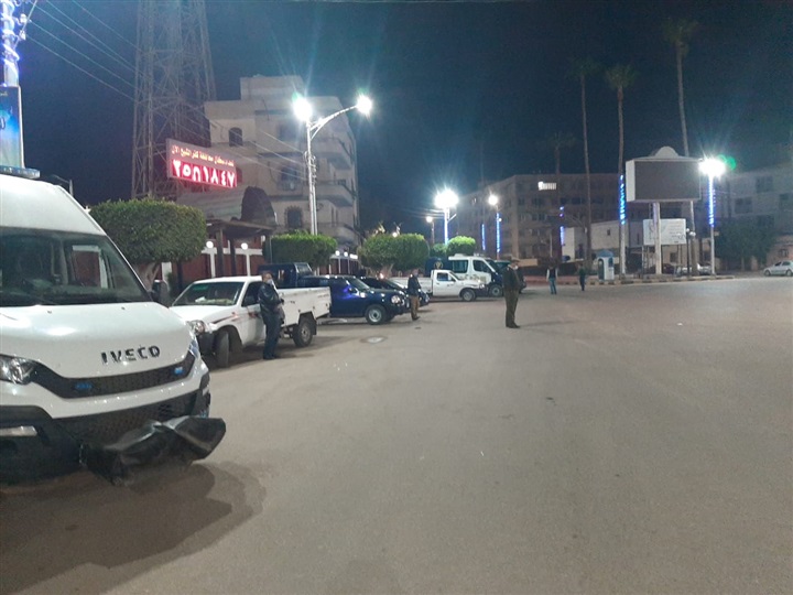 بالصور.. الشوارع خالية .. التزام المواطنين بحظر التجوال وغلق المحلات في كفر الشيخ