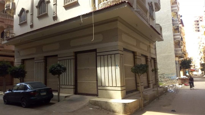 استمرار اغلاق محال كفر الشيخ في اليوم العاشر للحظر  