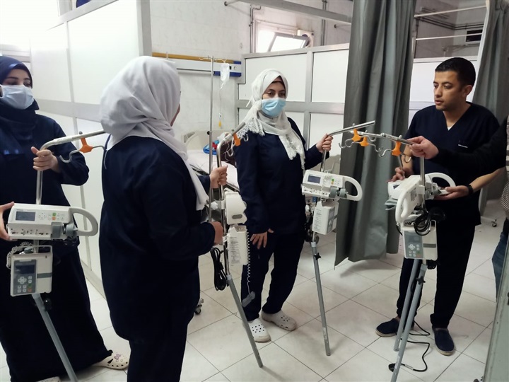 وكيل الصحة بالشرقية يتابع خطة التجهيز الطبي لمستشفيات الصدر والحميات بالزقازيق