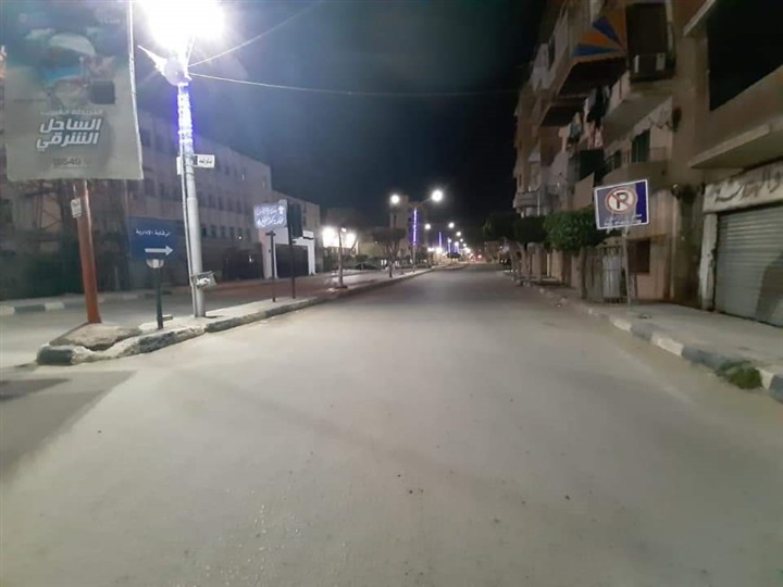 شاهد.. شوارع كفرالشيخ خالية والمحلات مغلقة في فترة الحظر
