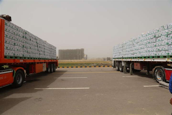 بالصور.. بنك الطعام يوزع 32 ألف كرتونة مواد غذائية علي الأسر الأكثر احتياجًا بكفر الشيخ