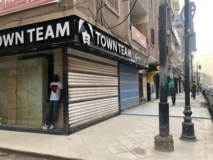 بالصور.. بدء حظر التجوال لليوم الـ12 بكفر الشيخ.. وانتشار أمني مكثف بالشوارع