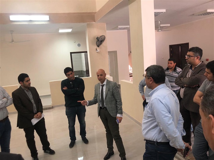 وكيل وزارة الصحة بالشرقية يجتمع برئيس جهاز العاشر ولجنة الصحة بمجلس الأمناء لمناقشة إضافة خدمات طبية بالمدينة 