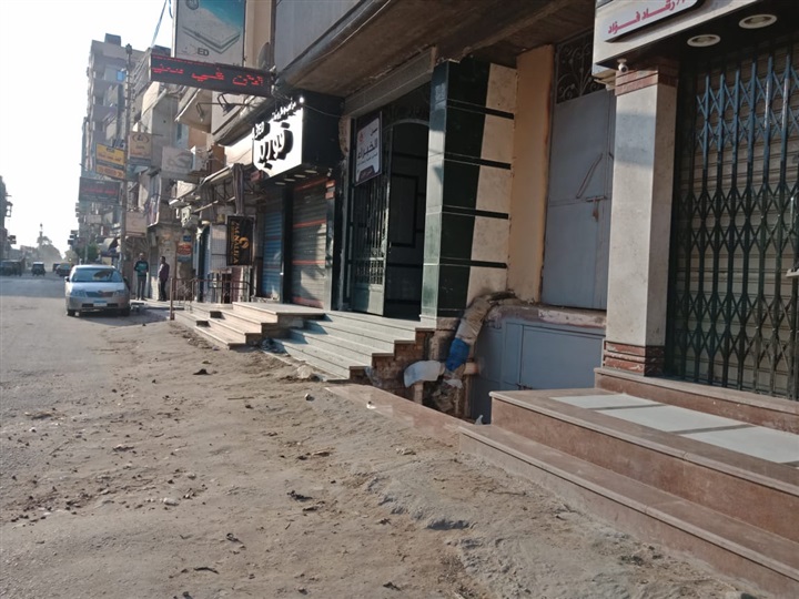 بالصور.. محافظ كفر الشيخ يتابع غلق المحال في اليوم التاسع عشر من الحظر