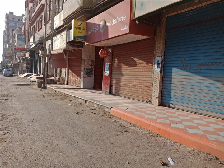 بالصور.. محافظ كفر الشيخ يتابع غلق المحال في اليوم التاسع عشر من الحظر