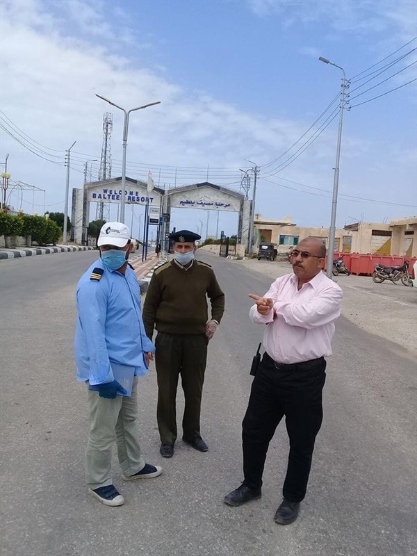 بالصور.. حملة على شواطئ مصيف بلطيم للتأكد من إغلاقها