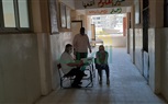 بالصور.. بدء تسليم أبحاث 3 ابتدائي وأولي إعدادي بمدارس كفر الشيخ وسط إجراءات احترازية