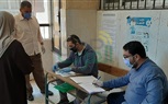 بالصور.. بدء تسليم أبحاث 3 ابتدائي وأولي إعدادي بمدارس كفر الشيخ وسط إجراءات احترازية