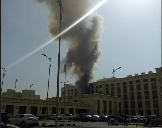 الحمايه المدنيه تنجح في السيطره علي حريق محدود بمبنى ملاصق لمستشفى أكاديمية الشرطة الحمايه المدنيه تنجح في السيطره علي حريق محدود بمبنى ملاصق لمستشفى أكاديمية الشرطة
