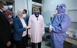 وزيرة الصحة توجه بزيادة عدد أسرة الرعاية المركزة وأجهزة التنفس بجميع مستشفيات القاهرة