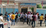 بالصور.. توافد طلاب الثانوية العامة على اللجان بكفر الشيخ وسط إجراءات وقائية وأمنية غير مسبوقة