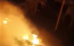 الدفع بـ 10 سيارات إطفاء للسيطرة علي حريق اندلع في أرض فضاء بفيصل