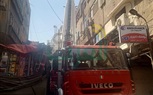 بالصور.. شلل مروري بالتوفيقية والدفع بسيارات الإطفاء للسيطرة على الحريق