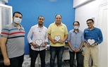 إيبارشية المنيا وابوقرقاص تقدم دروع شكر وتقدير لأعضاء الفرق الطبية بمحافظة المنيا