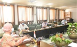 الدكتورة مها غانم تترأس الإجتماع التحضيري لفريق عمل مركز تسويق الخدمات بجامعة أسيوط     