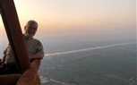 بالصور.. سفير دولة كرواتيا وعائلتة يشاهدون آثار الاقصر من فوق بالون طائر