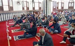 صور.. محافظ كفر الشيخ ووزير الشباب والرياضة يؤديان صلاة الجمعة بمسجد الاستاد