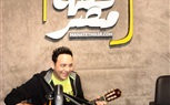 بالصور.. اسامة منير يحتفل بمرور 13 عام على 