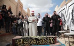 صلاه الجنازه على يوسف شعبان في المقابر بحضور أشرف ذكي و نهال عنبر وبوسى شلبي